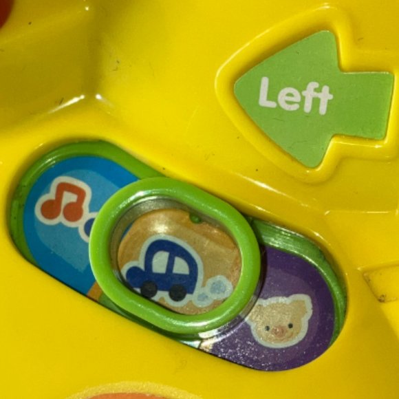 VTech Turn and Learn Driver Play Car with 60+ songs, melodies, sounds and phrase - Picture 3 of 10